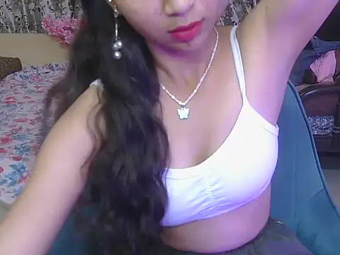 Snapshot of its-nayera chatting on 04-02-26, 08:45 its-nayera online show from 04-02-26, 08:45