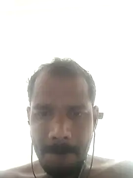 Snapshot of Daddyishere_19 chatting on 02-21-26, 02:51 Daddyishere 19 online show from 02-21-26, 02:51