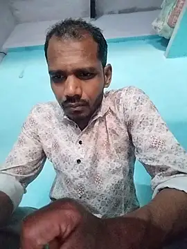 Snapshot of Daddyishere_19 chatting on 03-02-26, 06:47 Daddyishere 19 online show from 03-02-26, 06:47