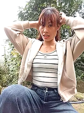 Snapshot of aiai220 chatting on 03-21-26, 05:56 aiai220 online show from 03-21-26, 05:56