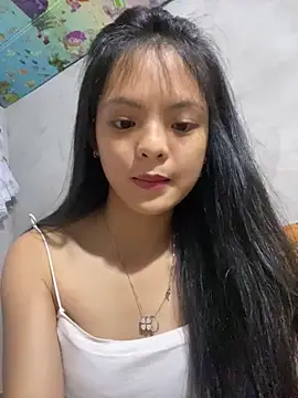 Snapshot of tenten110 chatting on 02-08-26, 04:38 tenten110 online show from 02-08-26, 04:38