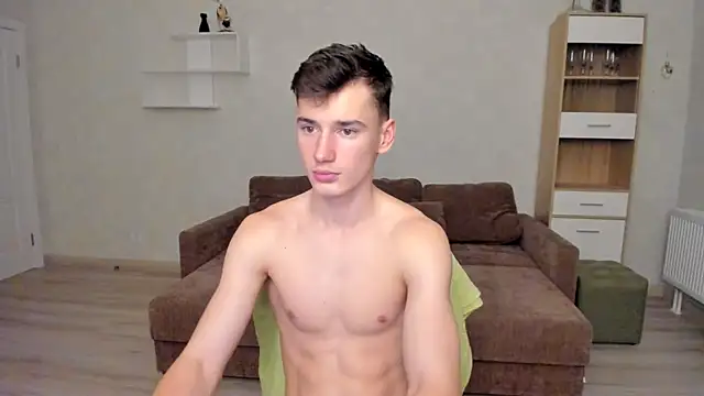 Snapshot of Max_foks_ chatting on 02-11-26, 12:10 Max foks online show from 02-11-26, 12:10