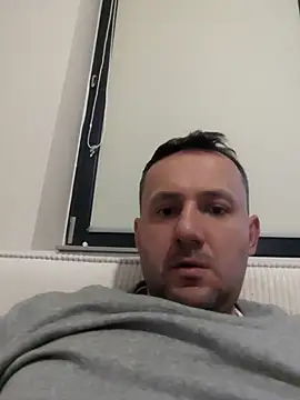 Snapshot of defaktor chatting on 03-08-26, 04:33 defaktor online show from 03-08-26, 04:33