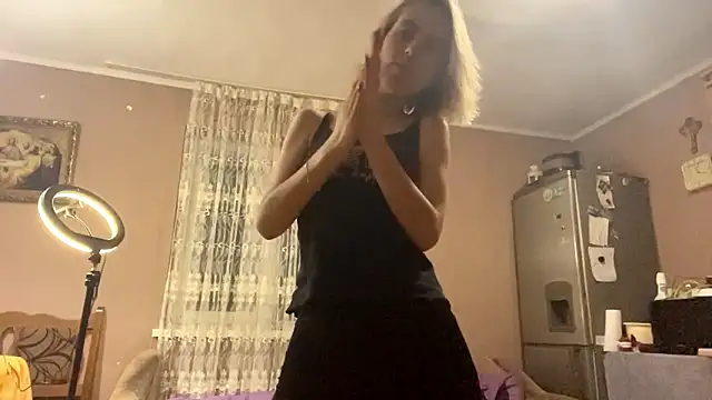 CharmingBlonde online show from 02-13-26, 08:16