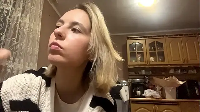 CharmingBlonde online show from 02-20-26, 06:19