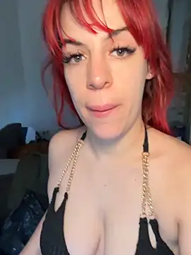 Snapshot of Roxysophie chatting on 04-19-26, 05:40 Roxysophie online show from 04-19-26, 05:40