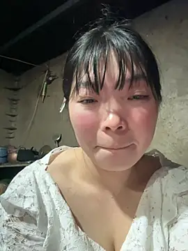 Snapshot of cuty_lusy chatting on 02-10-26, 01:26 cuty lusy online show from 02-10-26, 01:26