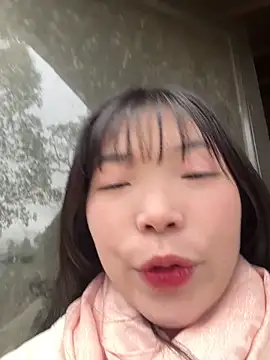 Snapshot of cuty_lusy chatting on 02-11-26, 01:32 cuty lusy online show from 02-11-26, 01:32