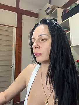 MiriamDelyn online show from 04-24-26, 08:00