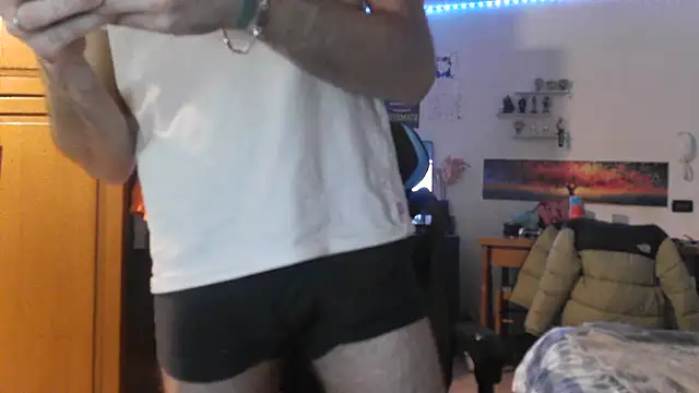 Snapshot of maestroboris95 chatting on 03-01-26, 09:17 maestroboris95 online show from 03-01-26, 09:17