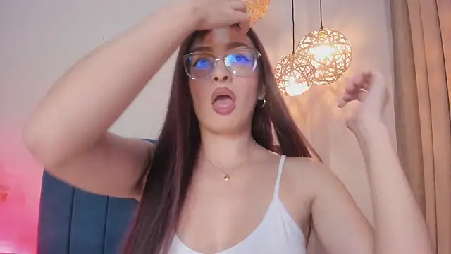 AndraCyruss online show from 03-23-26, 11:42