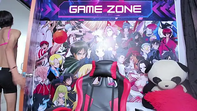 Snapshot of evelin_24_ chatting on 02-11-26, 08:14 evelin 24 online show from 02-11-26, 08:14