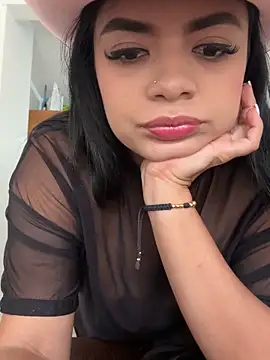 Alessia Gold online show from 04-17-26, 09:29