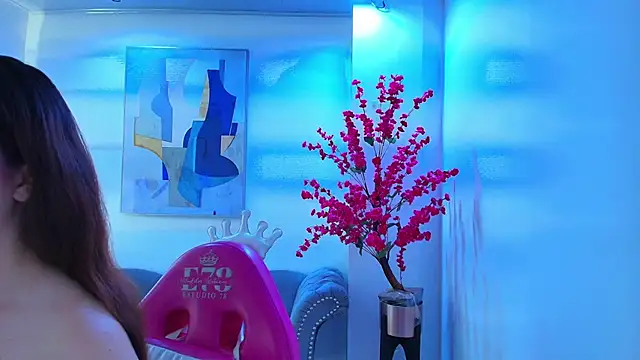 Chloe dolly online show from 04-02-26, 11:19