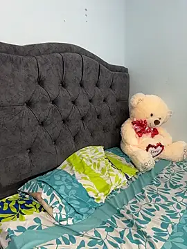 two cam latin online show from 03-13-26, 03:24