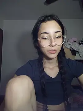 isaaabelaaa online show from 05-06-26, 10:37