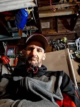 Chase3647 online show from 04-18-26, 03:21