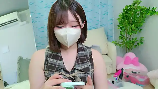 Saki chanF online show from 06-07-26, 04:05