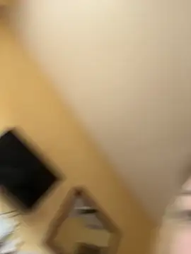 Snapshot of secretdoll00 chatting on 02-16-26, 09:05 secretdoll00 online show from 02-16-26, 09:05