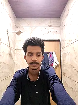 Snapshot of Sam03s chatting on 03-01-26, 11:23 Sam03s online show from 03-01-26, 11:23