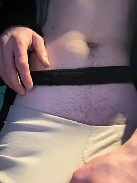 Snapshot of l0ngNHard chatting on 02-21-26, 04:02 l0ngNHard online show from 02-21-26, 04:02