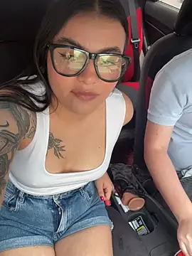 Violeta and Charlie online show from 03-23-26, 04:55