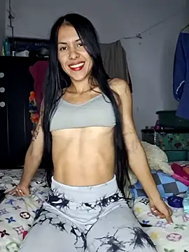 Alannys19 online show from 04-21-26, 04:19