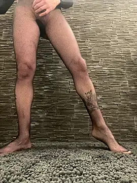 Snapshot of cappell0ne chatting on 03-04-26, 08:37 cappell0ne online show from 03-04-26, 08:37