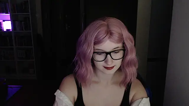 LunaXcherry online show from 03-23-26, 05:39