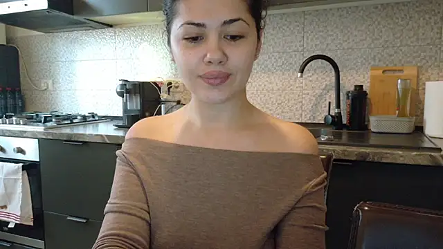 Sofimoon26 online show from 02-18-26, 02:57