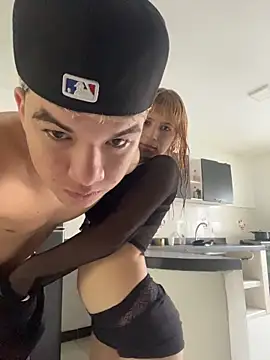 VelvetPassion online show from 04-16-26, 09:39