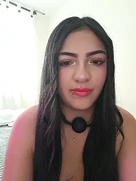 Snapshot of Alessia_fiore333 chatting on 03-03-26, 02:23 Alessia fiore333 online show from 03-03-26, 02:23