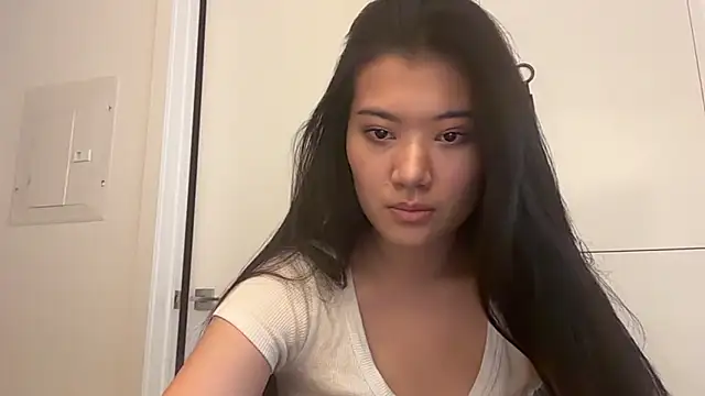 Joycelovely online show from 05-23-26, 08:46