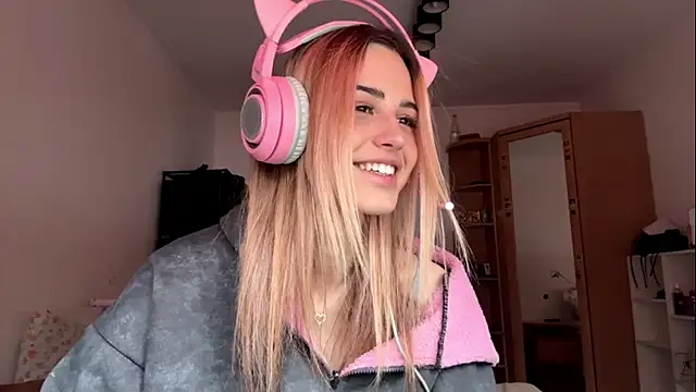 Evva mayy online show from 02-10-26, 07:45