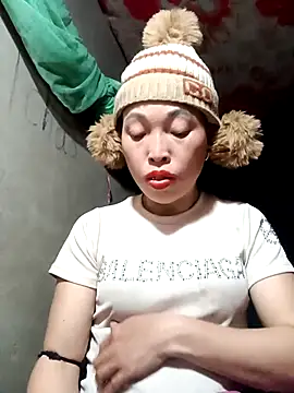 Snapshot of NAINKUTE chatting on 02-13-26, 09:22 NAINKUTE online show from 02-13-26, 09:22