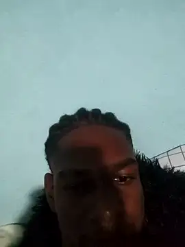 Snapshot of dorain123 chatting on 02-10-26, 05:28 dorain123 online show from 02-10-26, 05:28