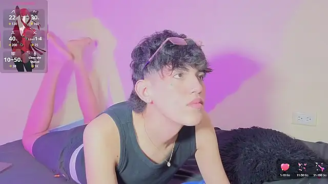 max femboy online show from 07-12-26, 06:15