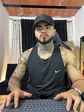 Benjii Carter1 online show from 04-12-26, 02:05