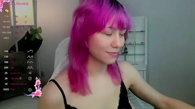 EmilyTrase online show from 05-20-26, 01:12