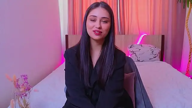 Sofia Plump online show from 02-18-26, 10:11