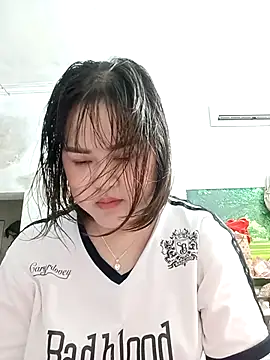 Kee-kimlee online show from 03-27-26, 03:23