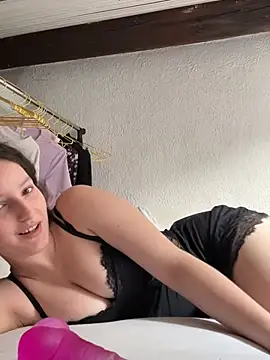 Mis-Elisa96 online show from 05-31-26, 08:10