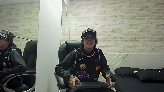 Snapshot of Jordi_Cooper chatting on 02-26-26, 07:46 Jordi Cooper online show from 02-26-26, 07:46