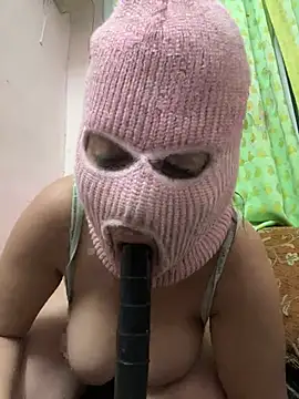 Snapshot of faettaa chatting on 02-20-26, 08:31 faettaa online show from 02-20-26, 08:31