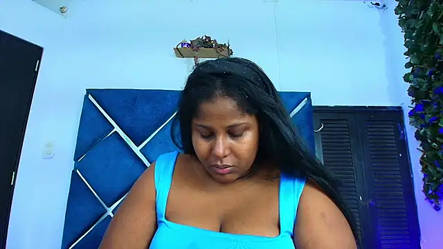 Snapshot of AlexaRousse4u chatting on 06-25-26, 11:09 AlexaRousse4u online show from 06-25-26, 11:09