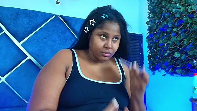 Snapshot of AlexaRousse4u chatting on 07-04-26, 11:44 AlexaRousse4u online show from 07-04-26, 11:44