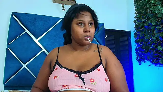Snapshot of AlexaRousse4u chatting on 07-11-26, 12:24 AlexaRousse4u online show from 07-11-26, 12:24