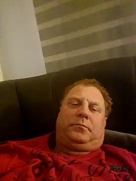 Snapshot of Demik71 chatting on 02-19-26, 08:05 Demik71 online show from 02-19-26, 08:05