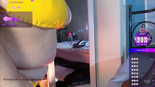 Camilleturn18 online show from 06-21-26, 06:05