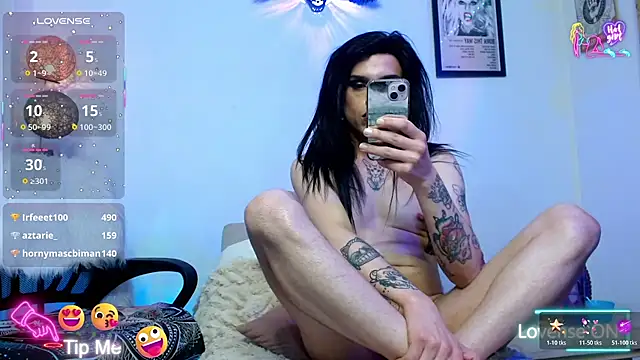 Snapshot of DanniHotBoy02 chatting on 05-18-26, 04:07 DanniHotBoy02 online show from 05-18-26, 04:07
